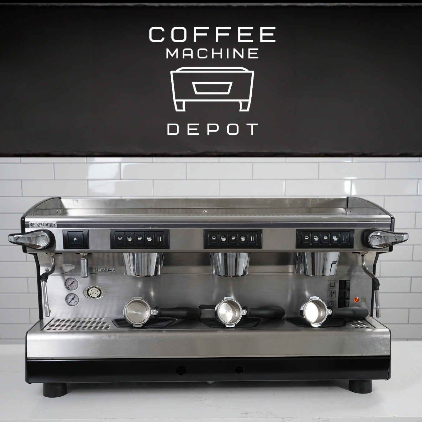 Rancilio - Classe 7 E - 3 Group Low Cup - Commercial Espresso Machine