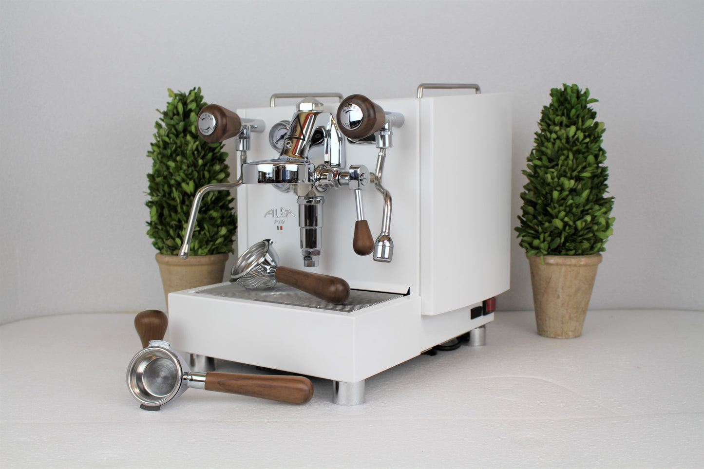 Izzo Alex PID Plus 1 Group Commercial Espresso Machine (White Custom Edition)
