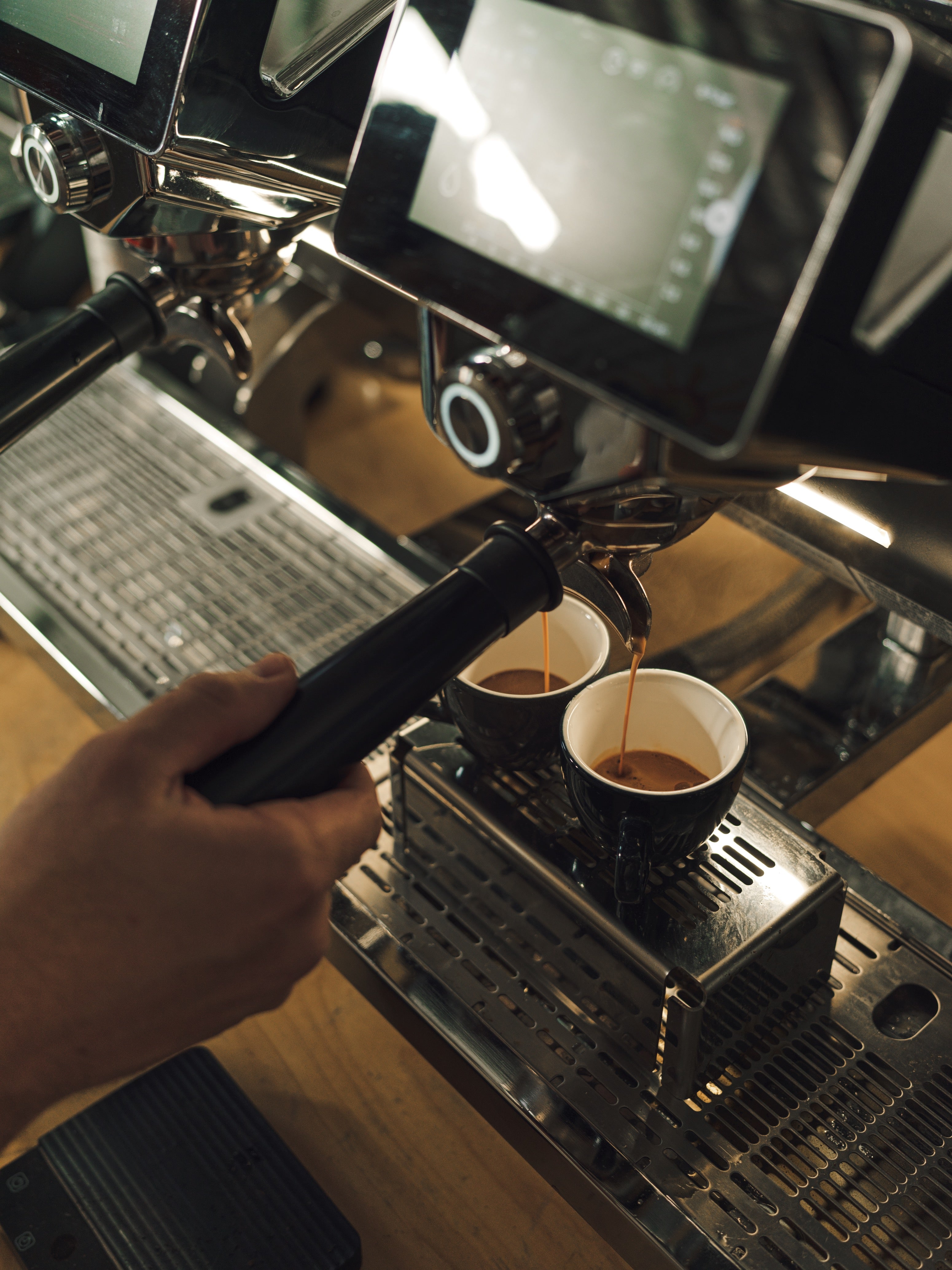 Coffee_Machine_depot_espresso_shot.jpg