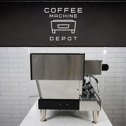 La Marzocco - Linea Classic EE 2 Group - Commercial Espresso Machine