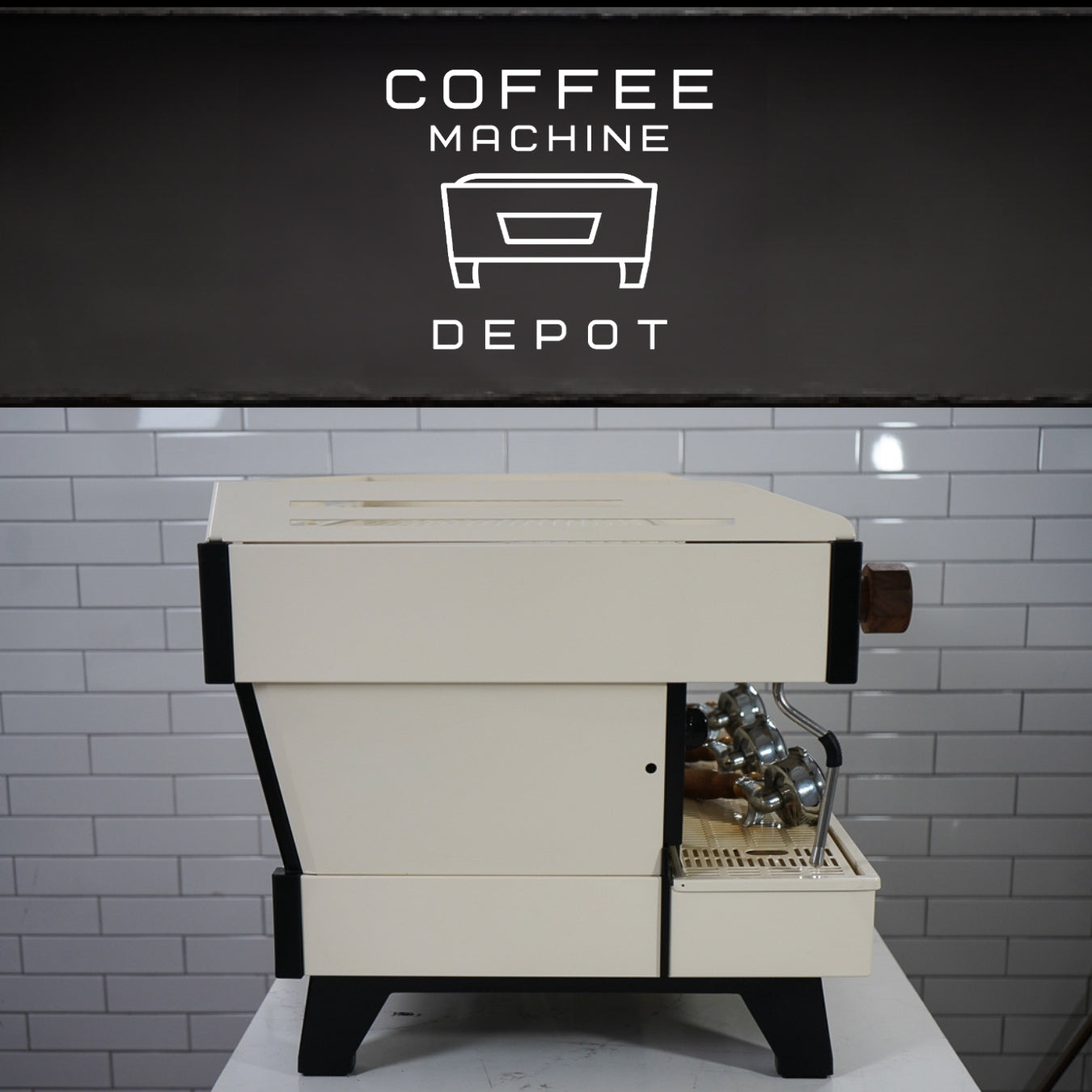 La Marzocco - Linea PB – 3 Group AV - Custom Cream and Walnut