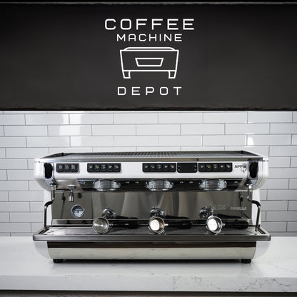 Nouva Simonelli - Appia Life XT - 3 Group AV - Commercial Espresso Machine