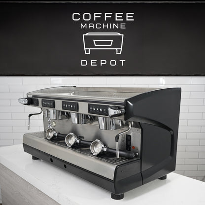 Rancilio - Classe 7 E - 3 Group Low Cup - Commercial Espresso Machine