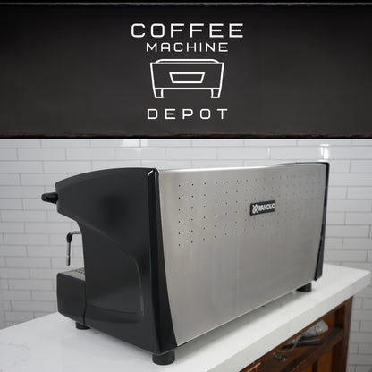 Rancilio - Classe 7 E - 3 Group Low Cup - Commercial Espresso Machine