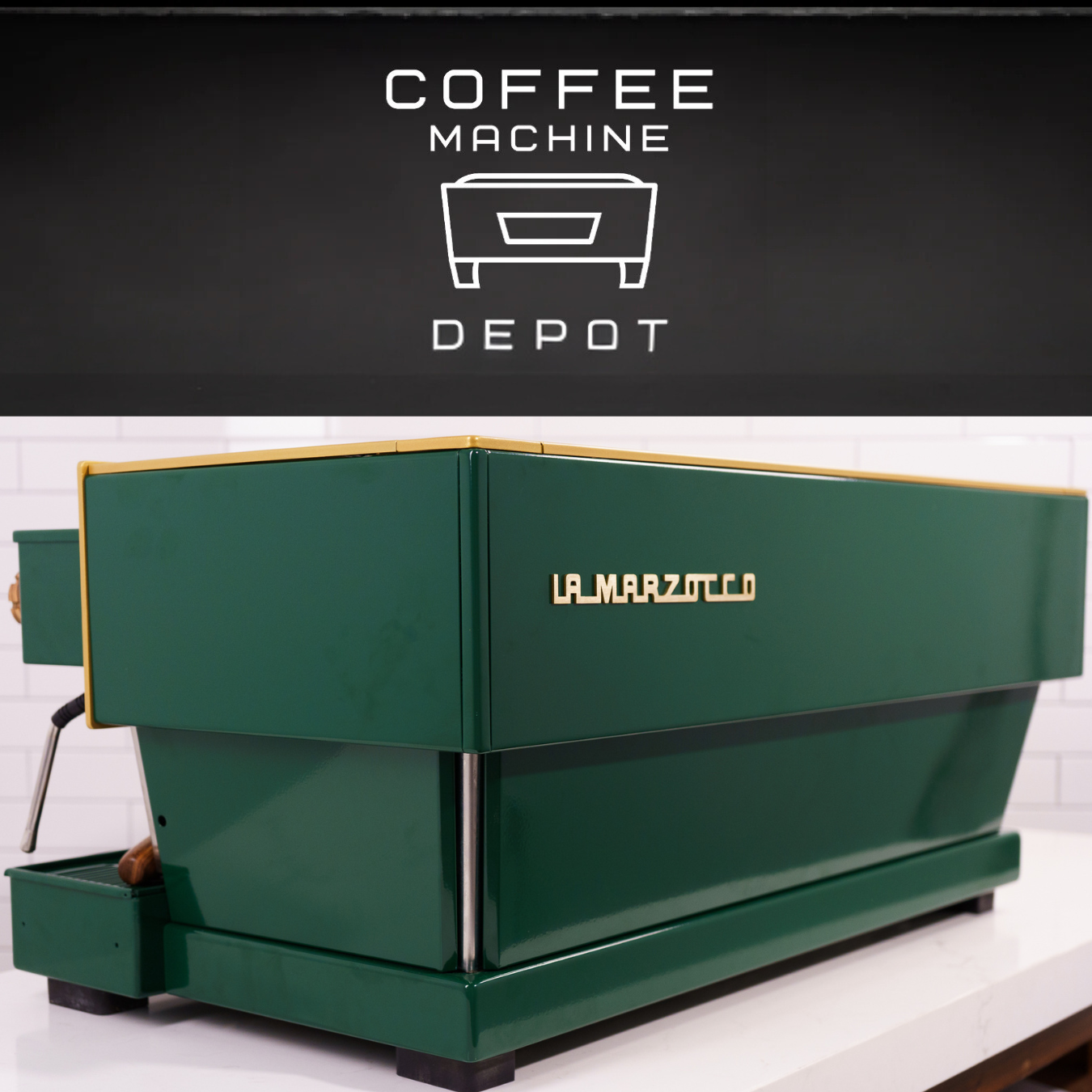 La Marzocco Linea Classic AV 3 group Custom Hunter Green, Walnut & Brass